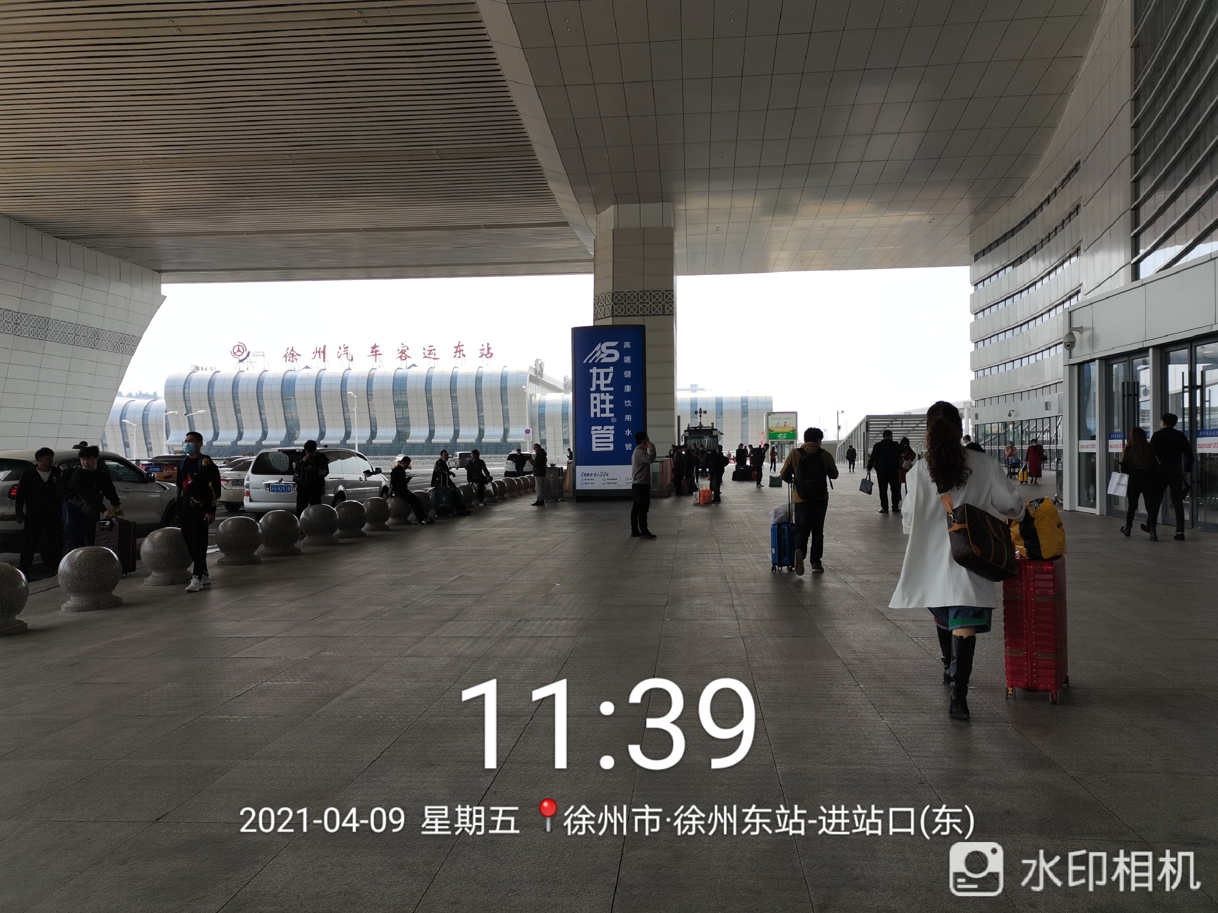 龍勝管高鐵廣告50城同步上線，刷屏億萬人！