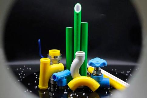 金德和金牛水管哪個好？質保大比拼！到底哪種更香？