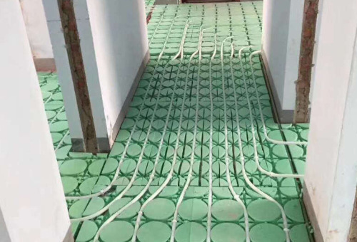 暖氣只關回水閥會爆炸嗎？使用地暖要注意哪些情況？