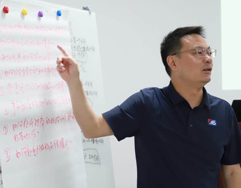 逆勢破局，聚力前行！龍勝管2025上半年度營銷會議圓滿落幕！